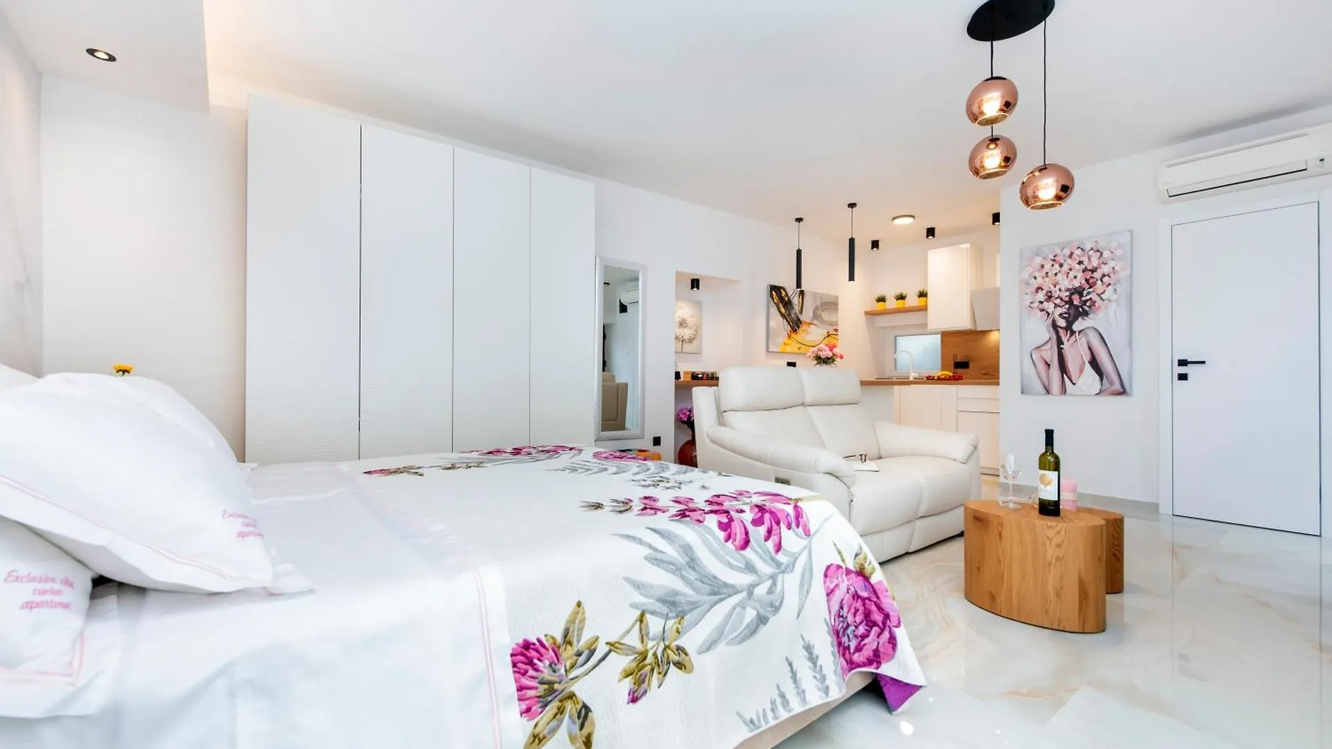 Exclusive City Center Studio With Free E-Bikes Rovinj Apartment